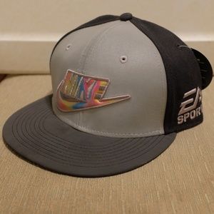 Nike x EA Sports Glow In The Dark Snapback